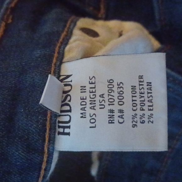 𝅺hudson Jeans, size 24. Great school/ work jeans. Good used condition. - Picture 6 of 9